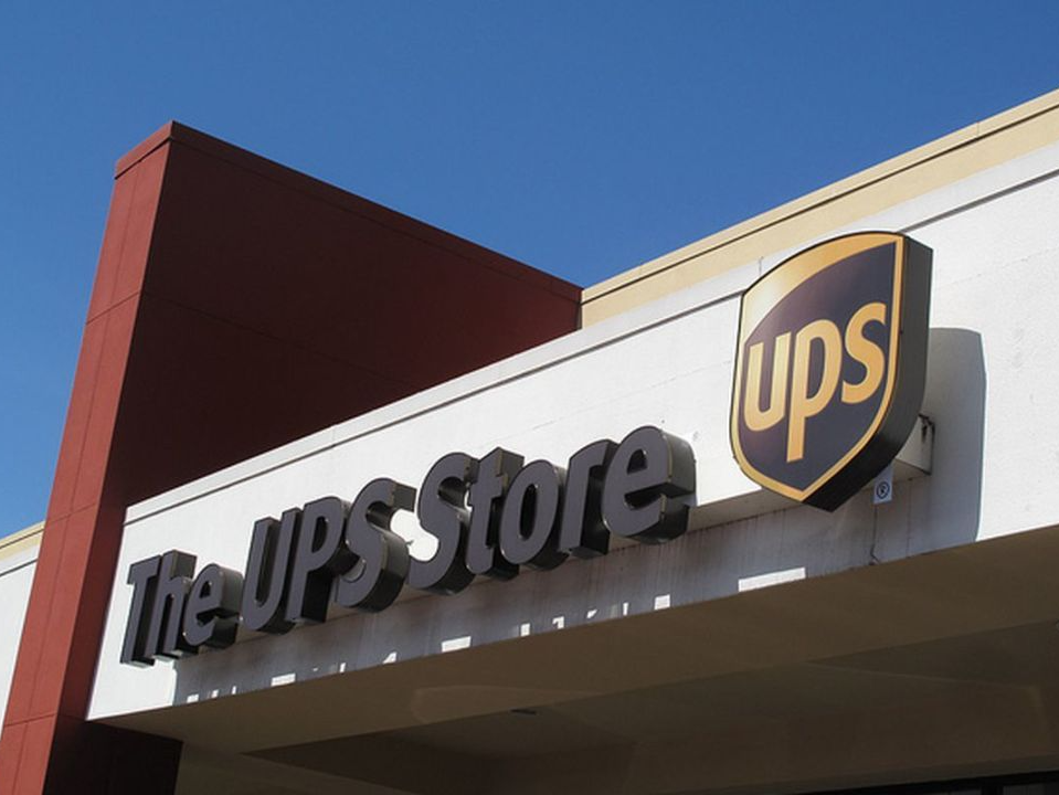 東莞UPS國際快遞-免費(fèi)上門取貨讓您更省錢