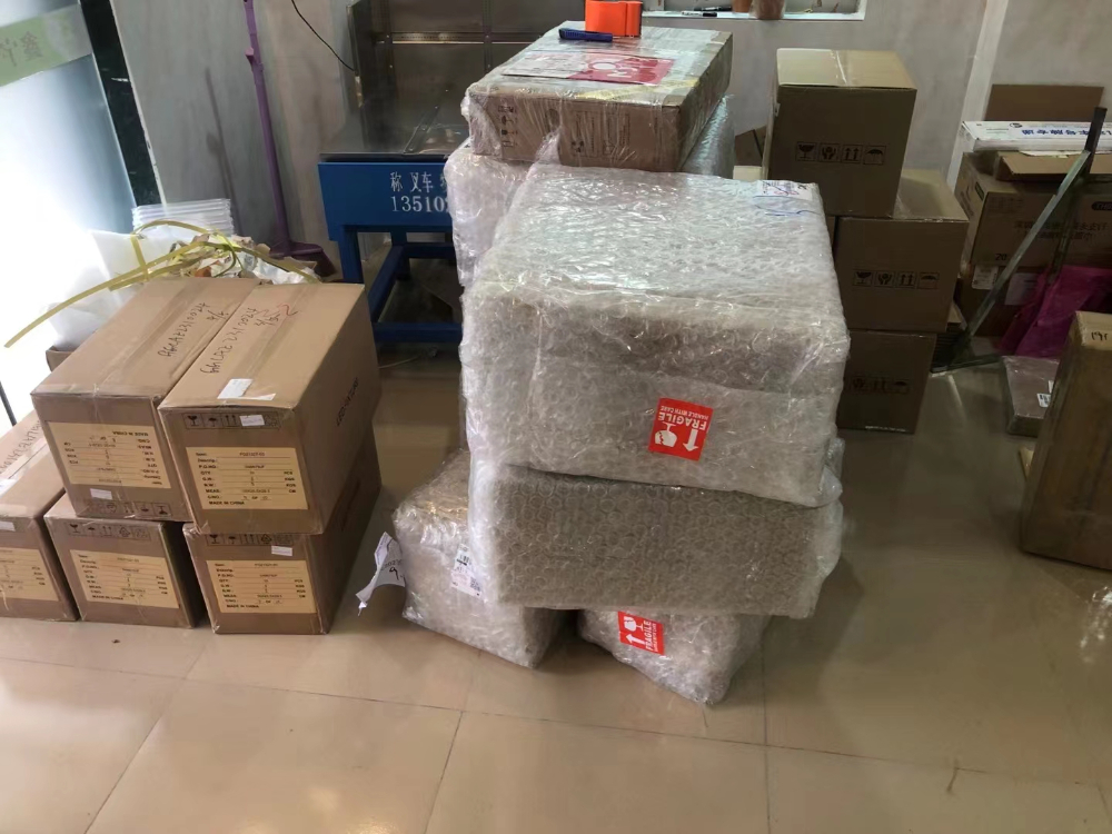 國(guó)際快遞附加費(fèi)揭秘：你不得不知道的驚人細(xì)節(jié)！